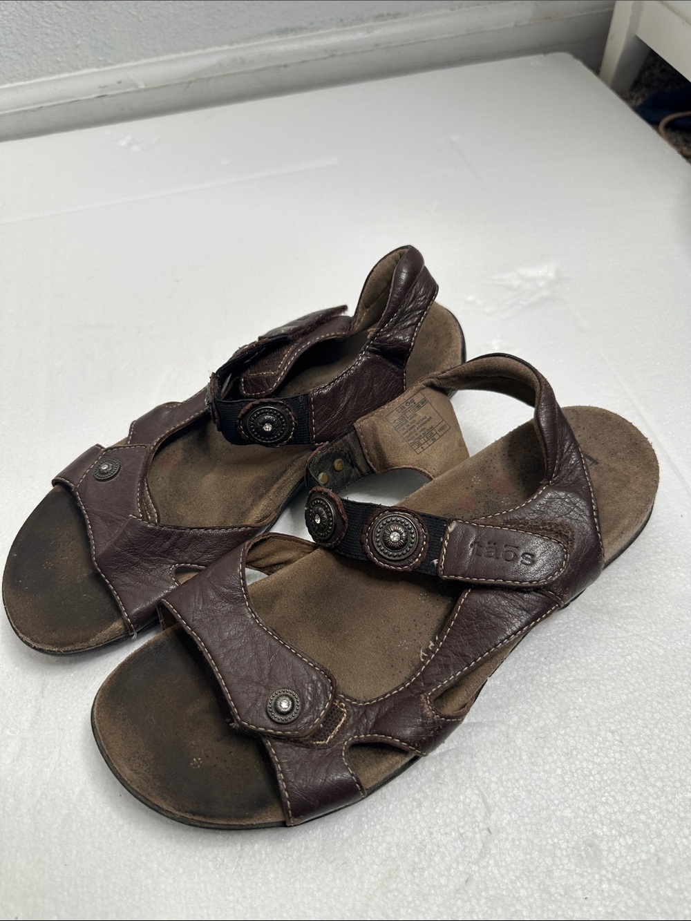Taos The Show Women's Brown Leather Sandals EU 39